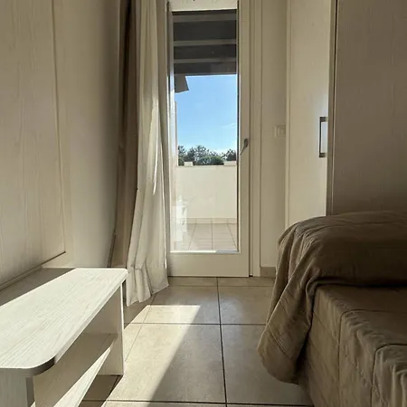 Recently Built Flat With Pool And Balcony Apartment *