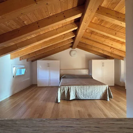 Recently Built Flat With Pool And Balcony Bibione